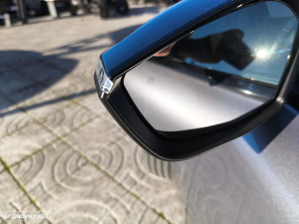 Peugeot 308 SW 1.6 Hybrid Allure Pack e-EAT8 - 25