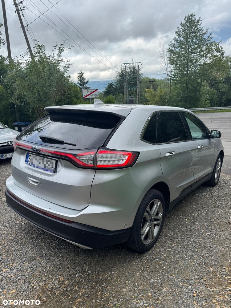 Ford Edge - 4