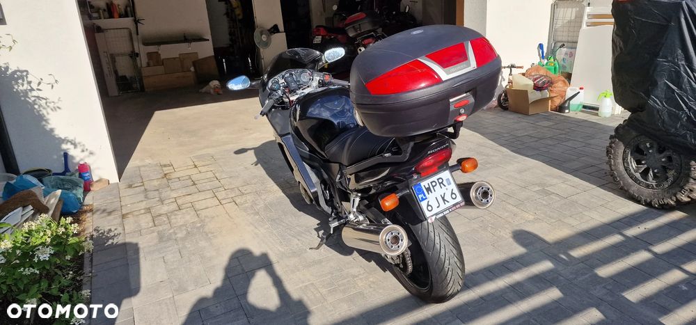 Honda CBR - 6