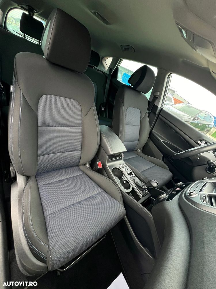 Hyundai Tucson blue 1.7 CRDi 2WD DCT Premium - 15