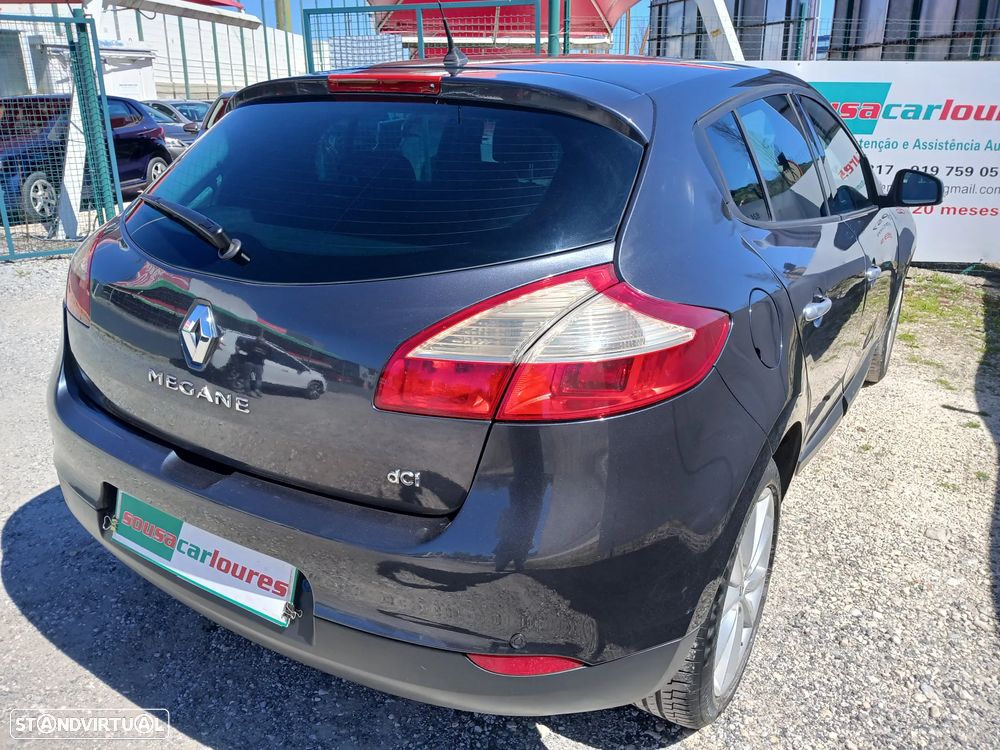 Renault Mégane 1.5 dCi Dynamique - 7