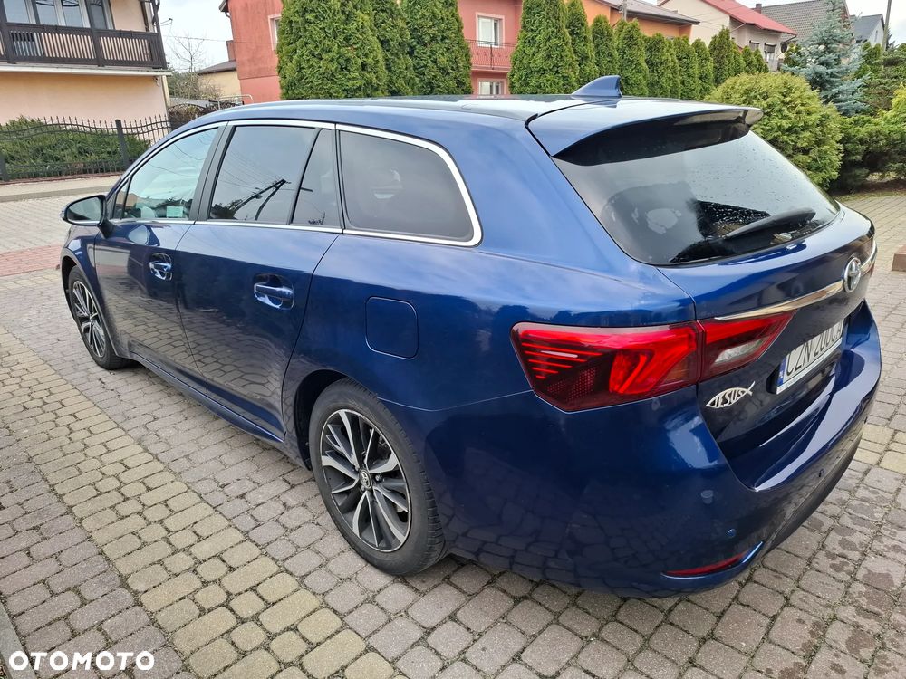 Toyota Avensis 2.0 D-4D Prestige - 4