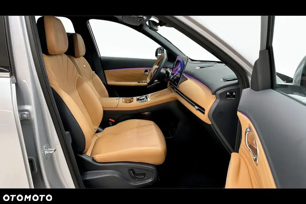 Geely Starray EM-i 1.5 PHEV Pro - 14