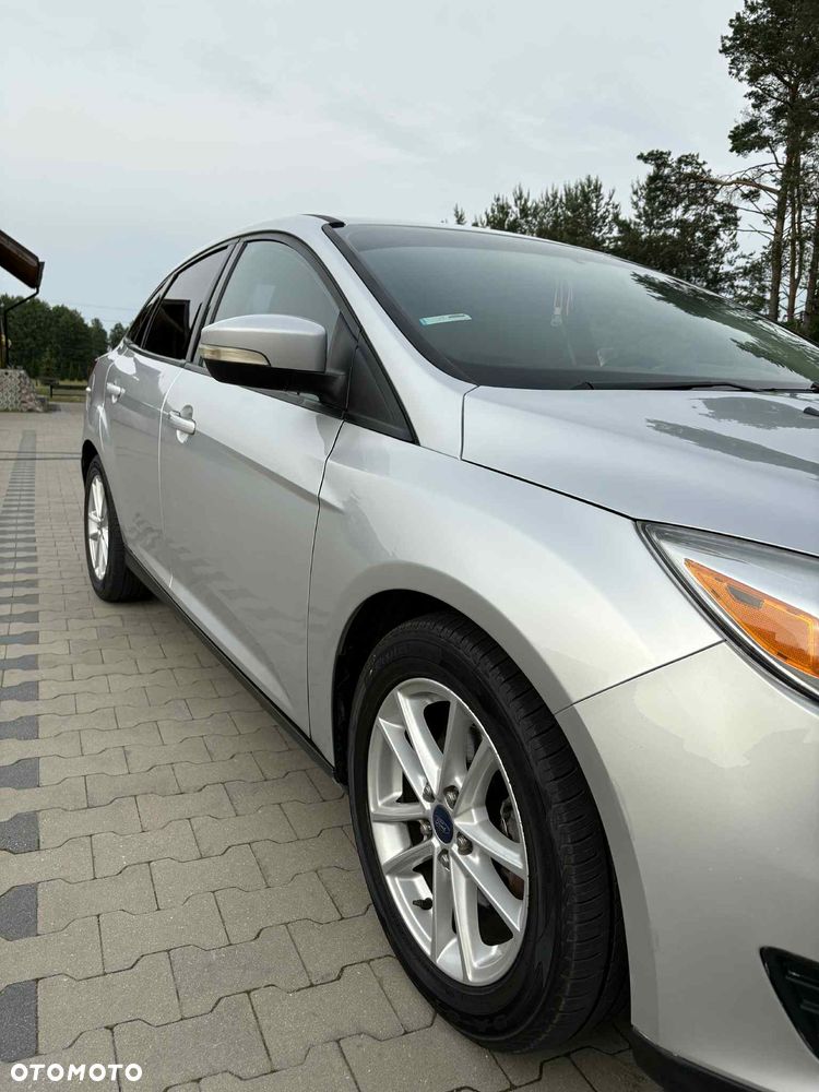 Ford Focus - 8