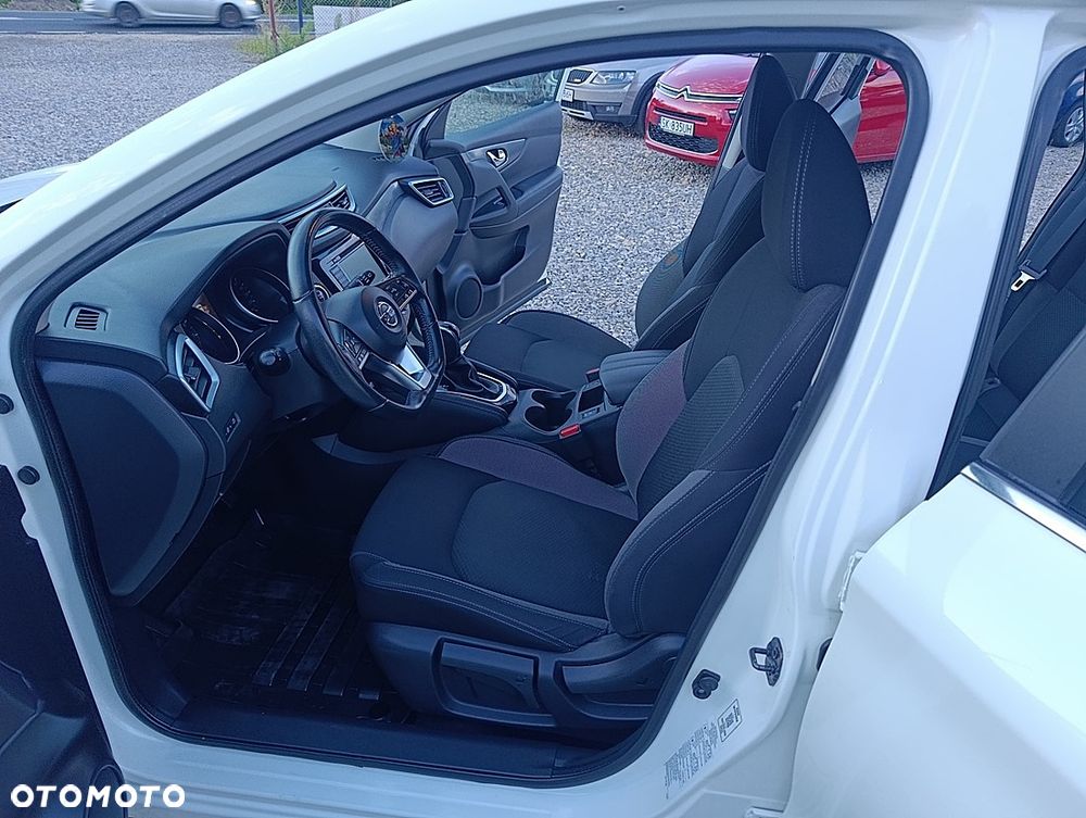 Nissan Qashqai 1.3 DIG-T Tekna DCT - 15