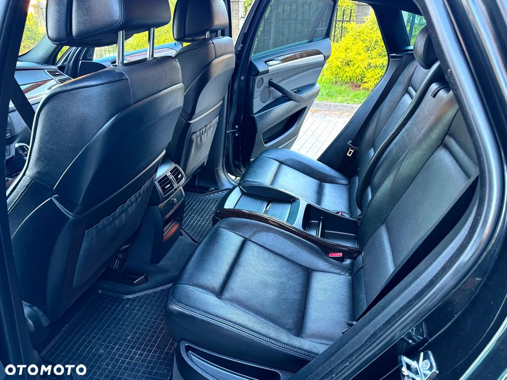 BMW X6 - 12