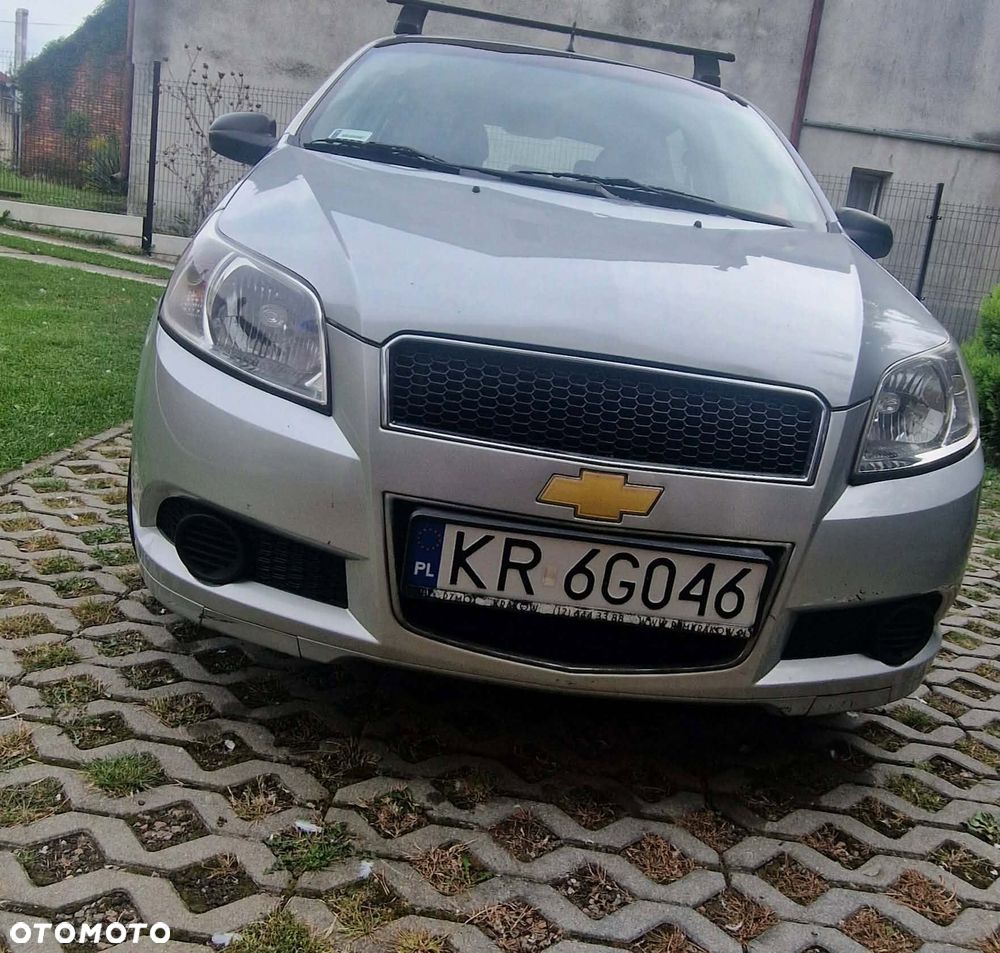 Chevrolet Aveo - 5