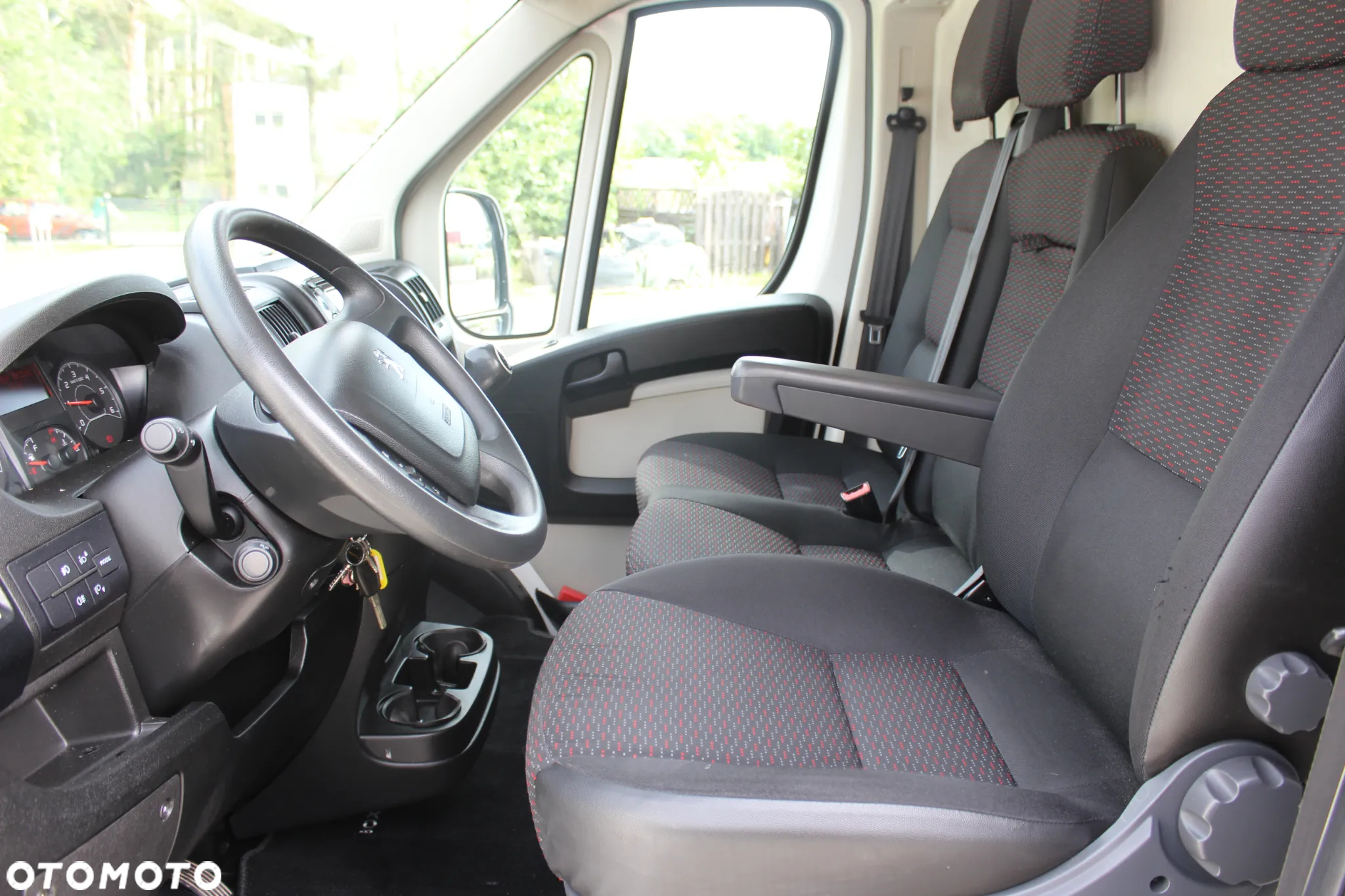 Peugeot Boxer - 12