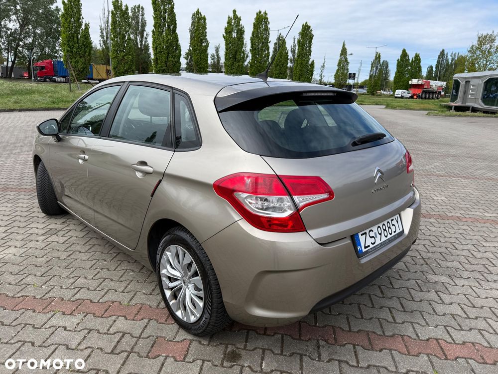 Citroën C4 1.6 VTi SX - 7