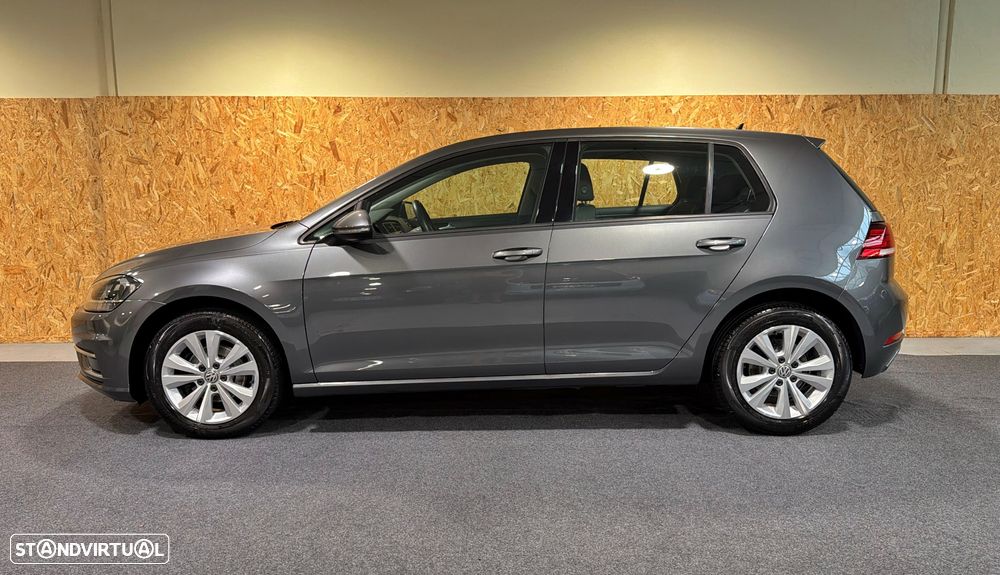 VW Golf 1.0 TSI Confortline DSG - 2