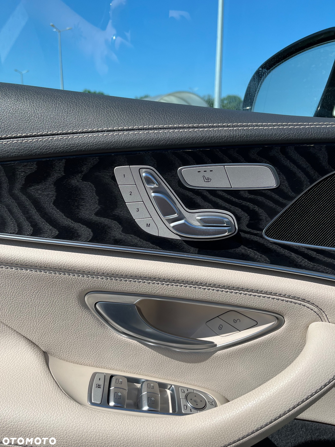 Mercedes-Benz CLS 220 d AMG - 7