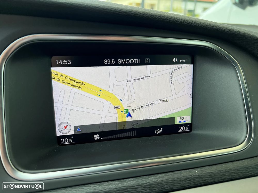 Volvo V40 Cross Country 1.5 T3 Plus Geartronic - 36