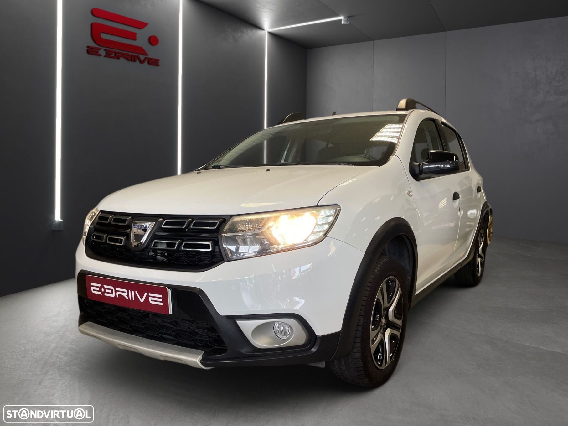 Dacia Sandero 0.9 TCe Stepway - 1