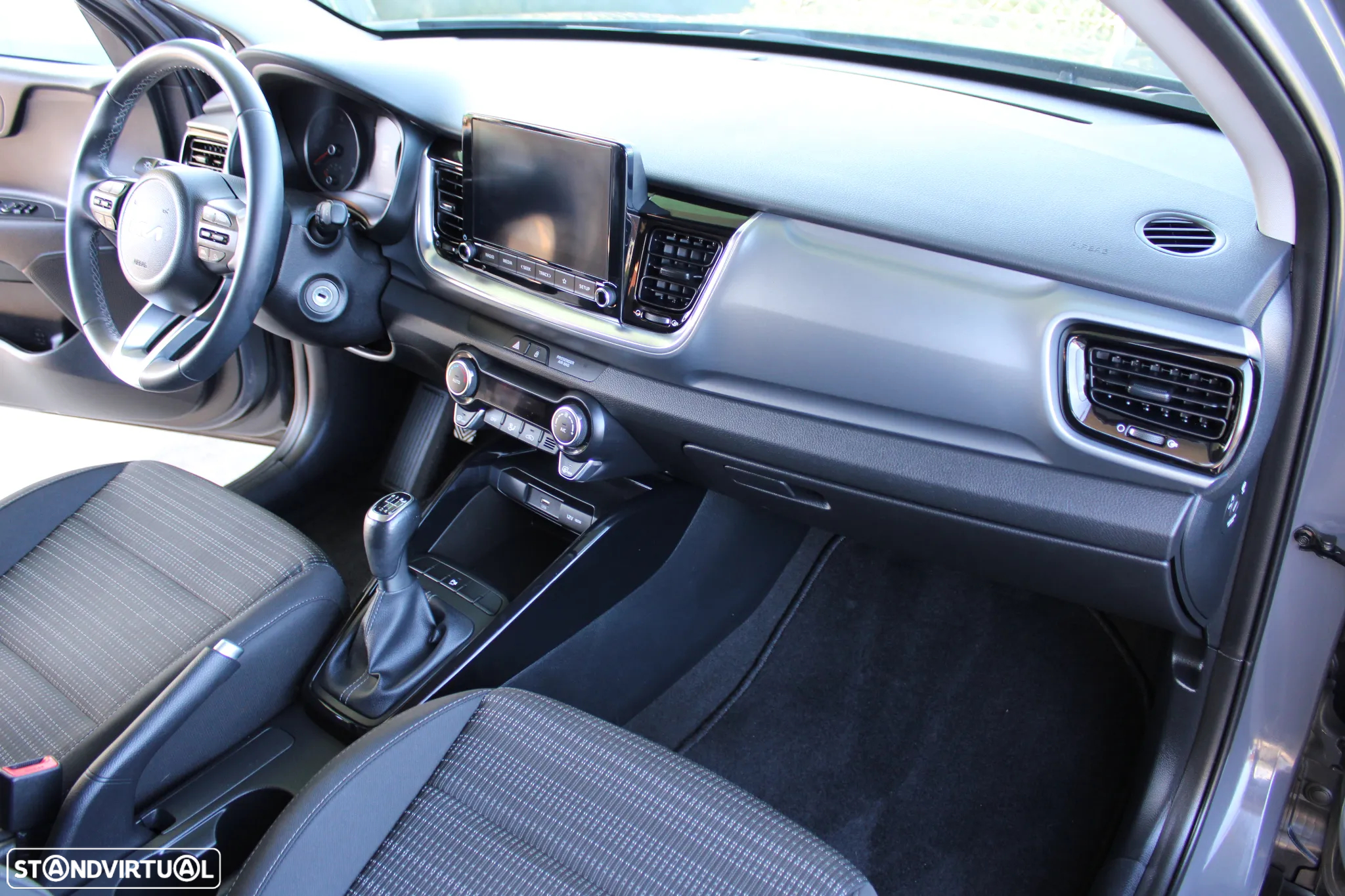 Kia Stonic 1.0 T-GDI Drive - 22