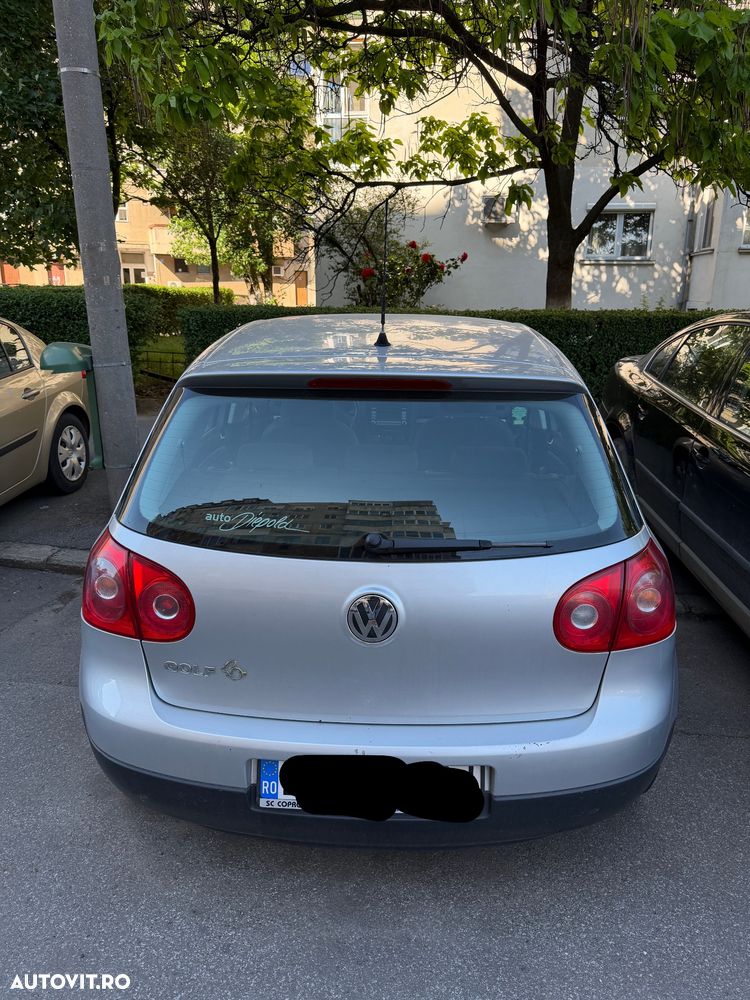 Volkswagen Golf 1.6 Trendline - 2