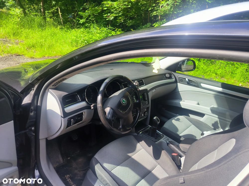 Skoda Superb 2.0 TDI 4x4 Active - 5