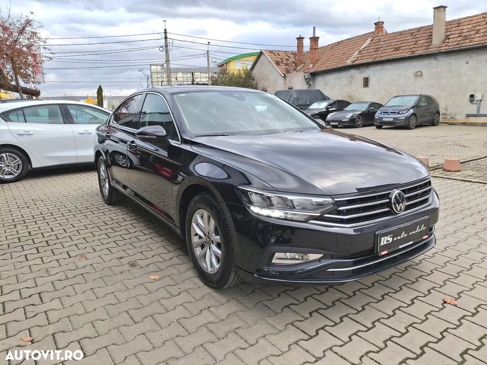 Volkswagen Passat 2.0 TDI DSG Comfortline - 2