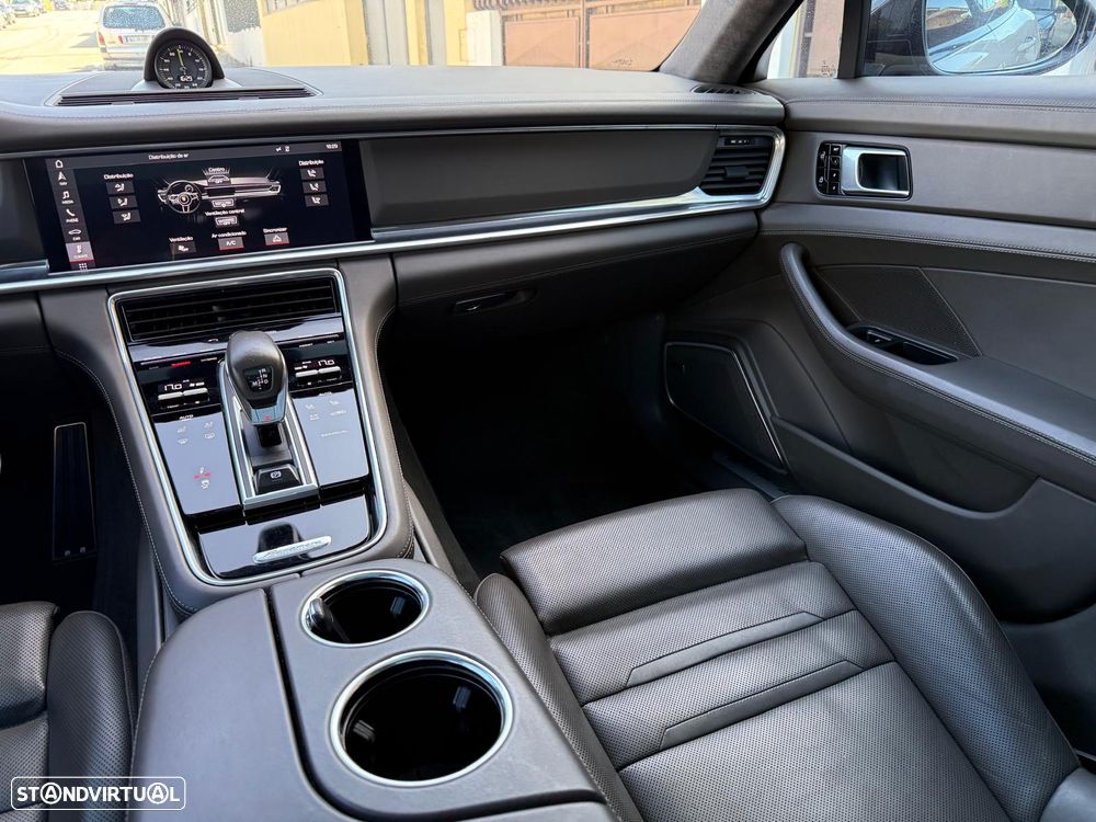 Porsche Panamera Turbo S E-Hybrid Executive - 25