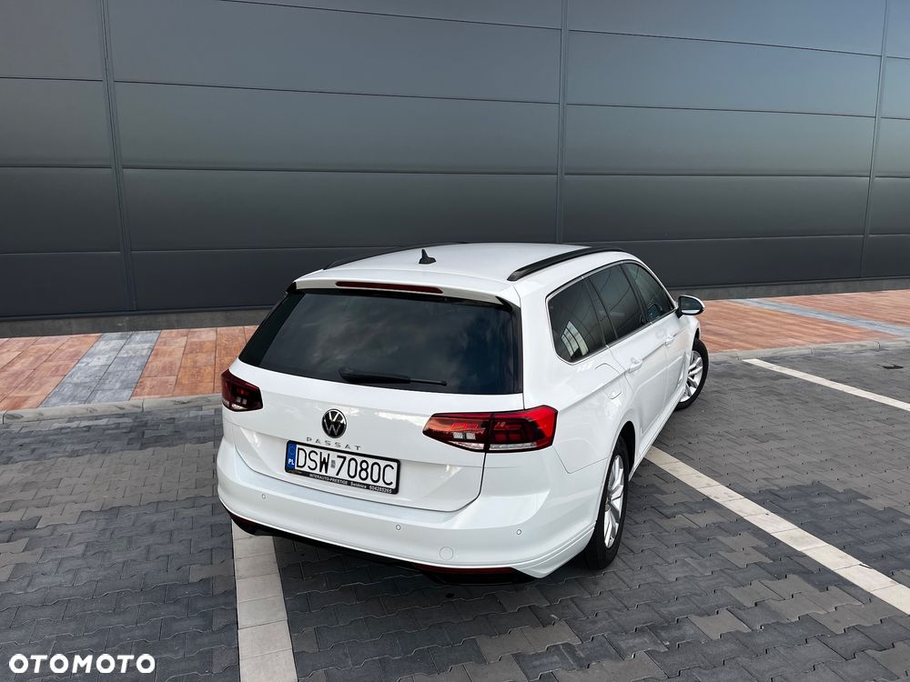 Volkswagen Passat - 6