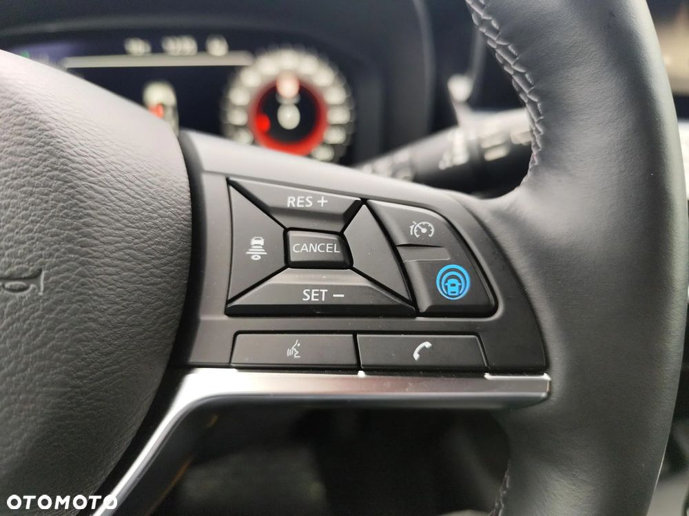 Nissan Juke ver-1-6-hybrid-tekna-amt - 23