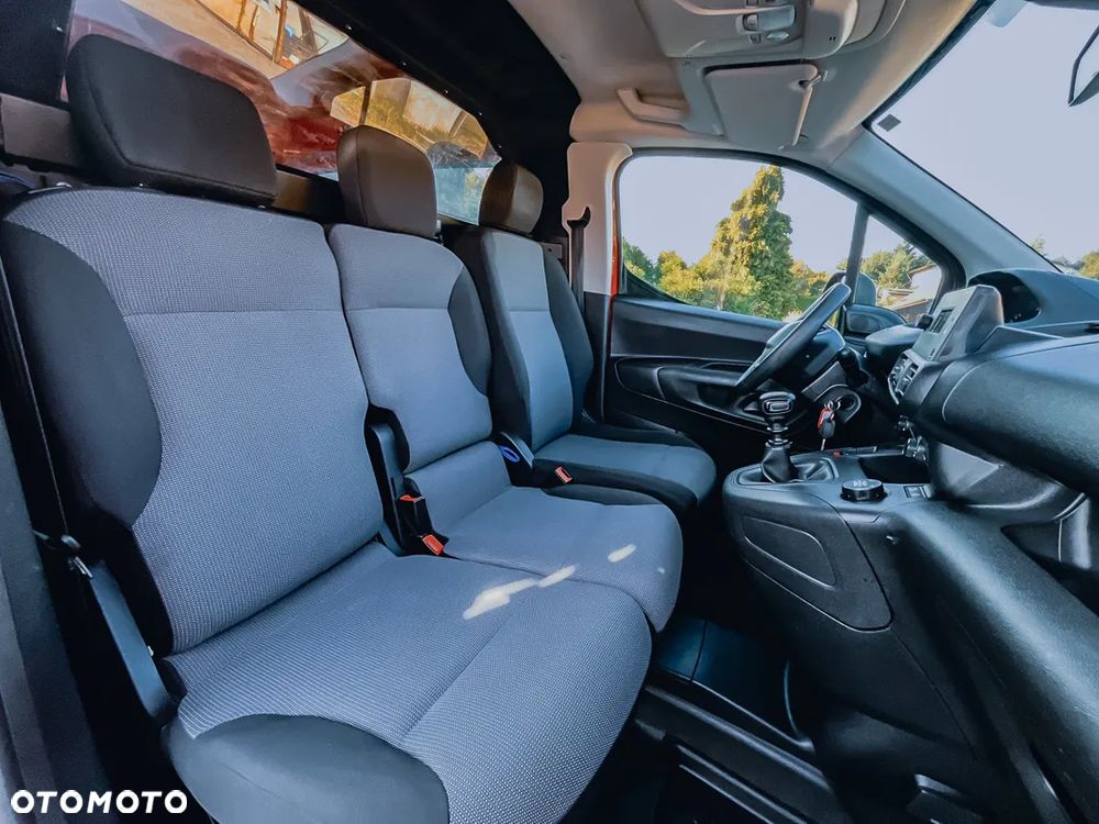 Peugeot Partner 4x4 Long Premium - 32