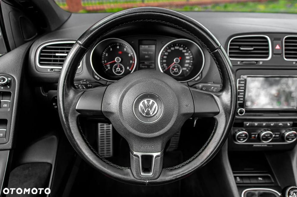 Volkswagen Golf Cabrio 1.4 TSI Cup - 25