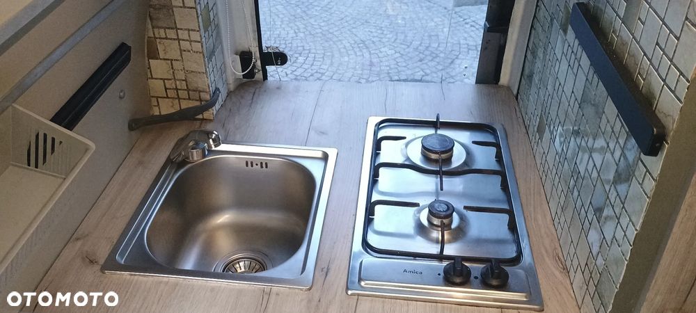 Opel Vivaro L1H2 kamper - 18