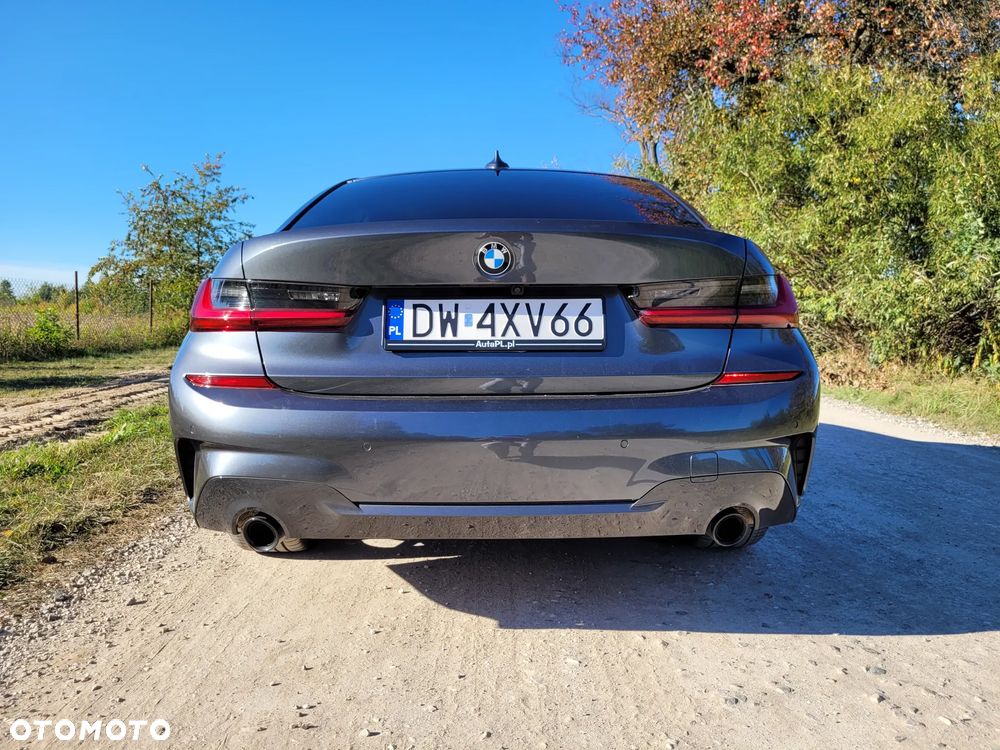 BMW Seria 3 320d mHEV sport - 16