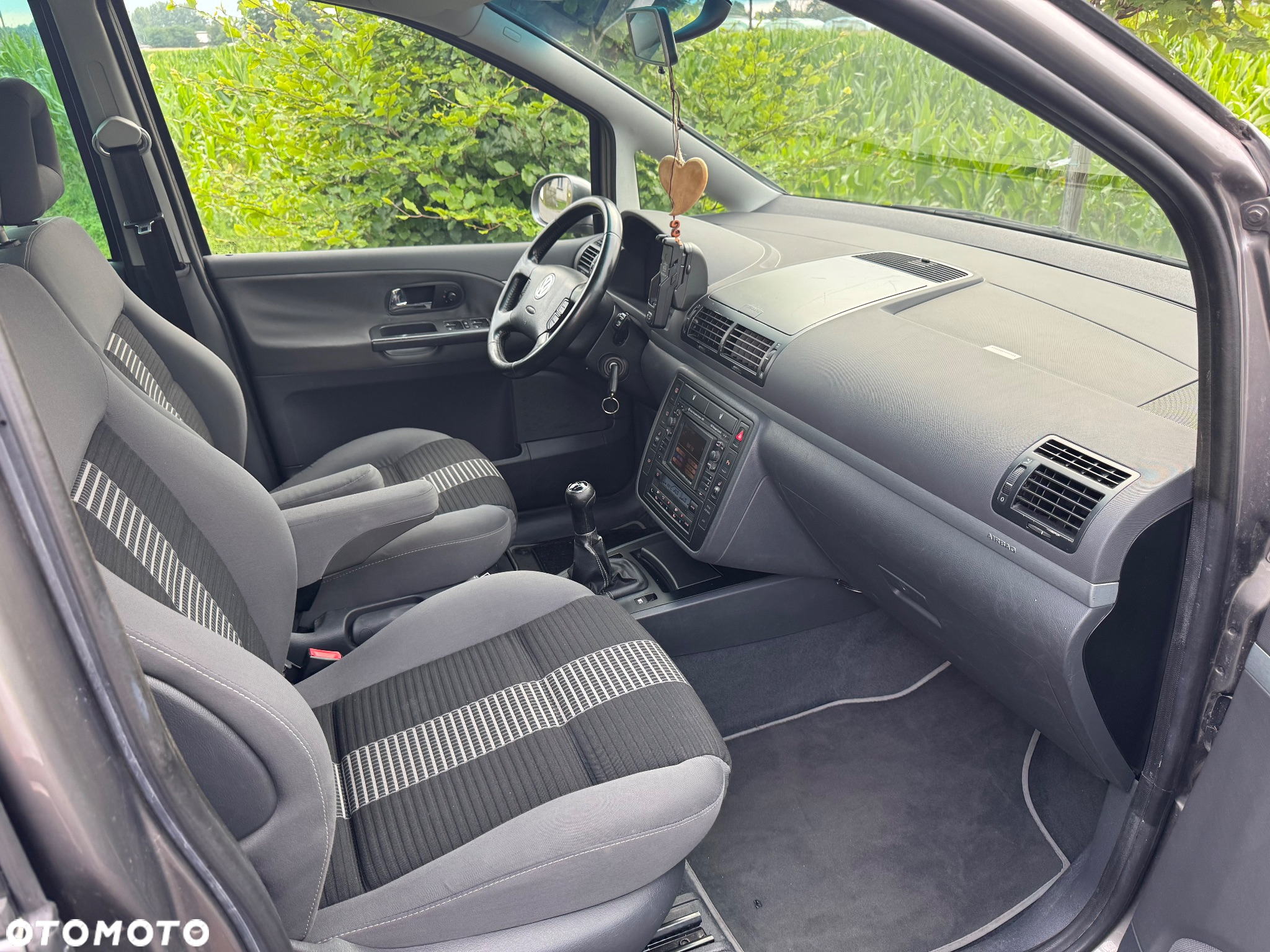 Volkswagen Sharan 1.8 5V Turbo United - 18