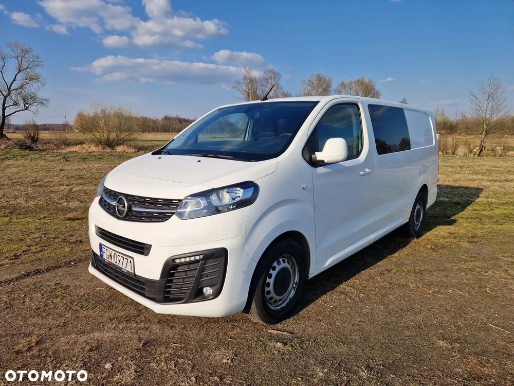 Opel Vivaro - 1