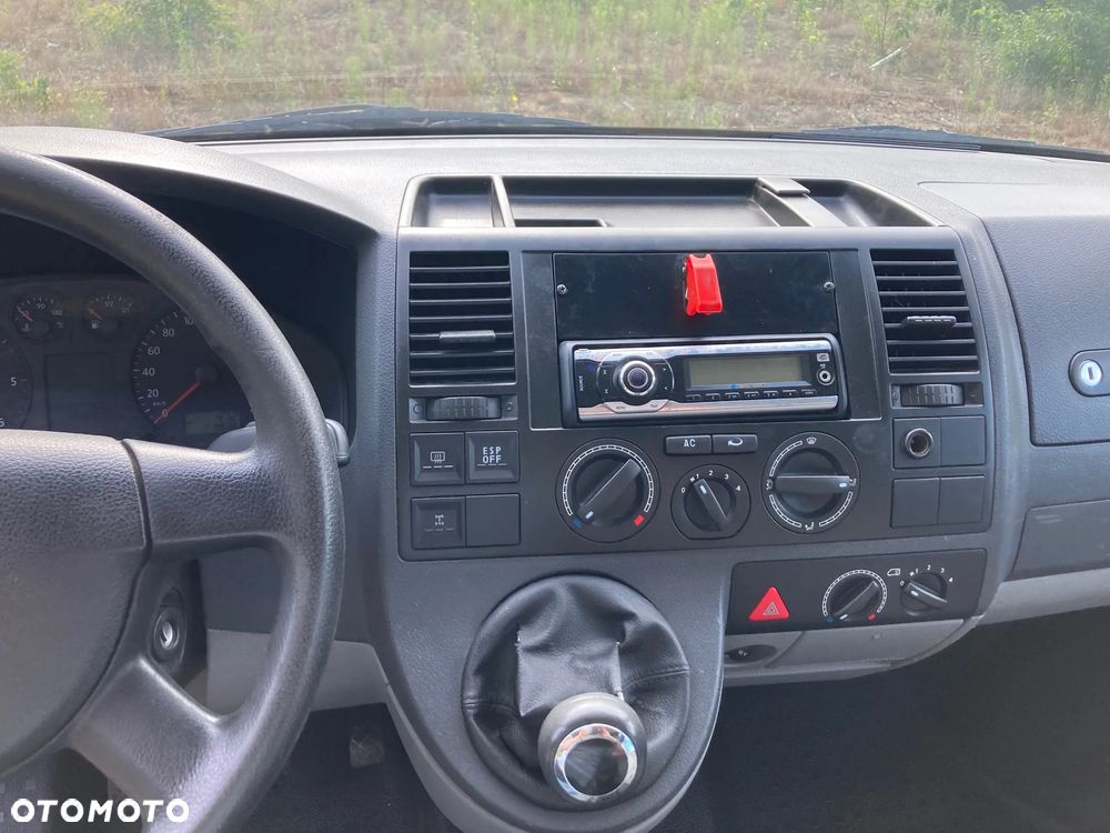 Volkswagen Transporter - 7