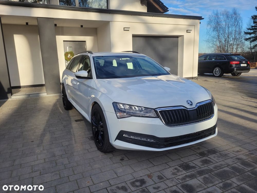 Skoda Superb 2.0 TDI Ambition - 1