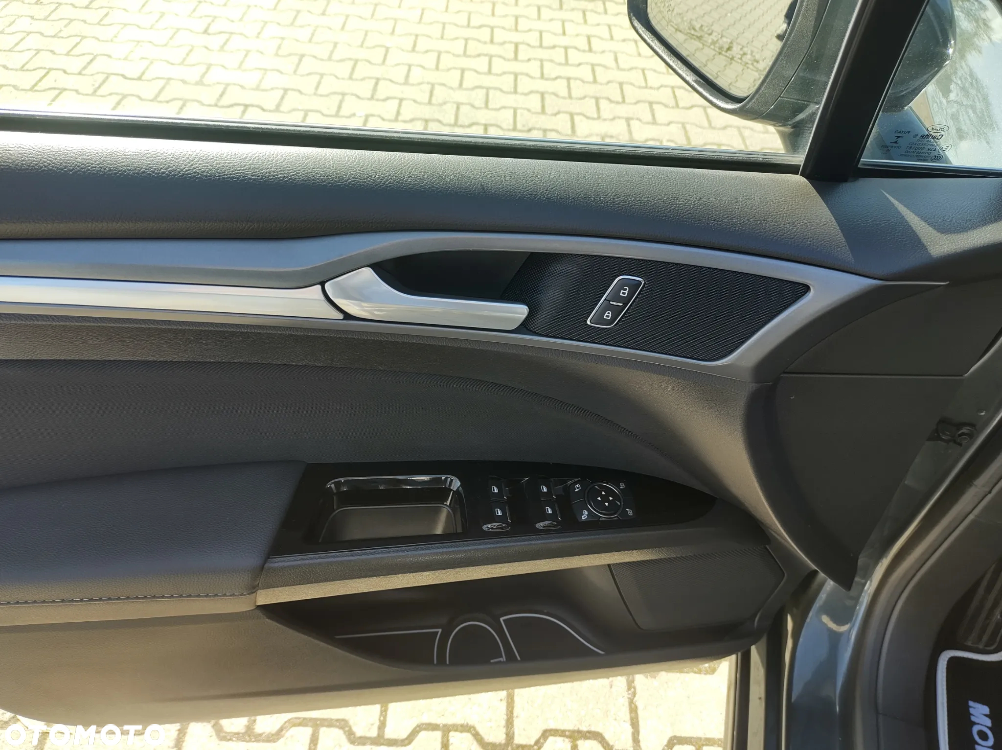 Ford Mondeo 2.0 TDCi Titanium PowerShift - 25