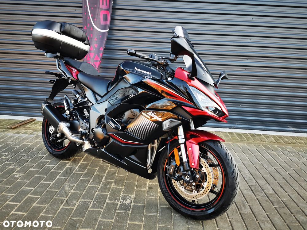 Kawasaki Ninja 1000 SX - 30