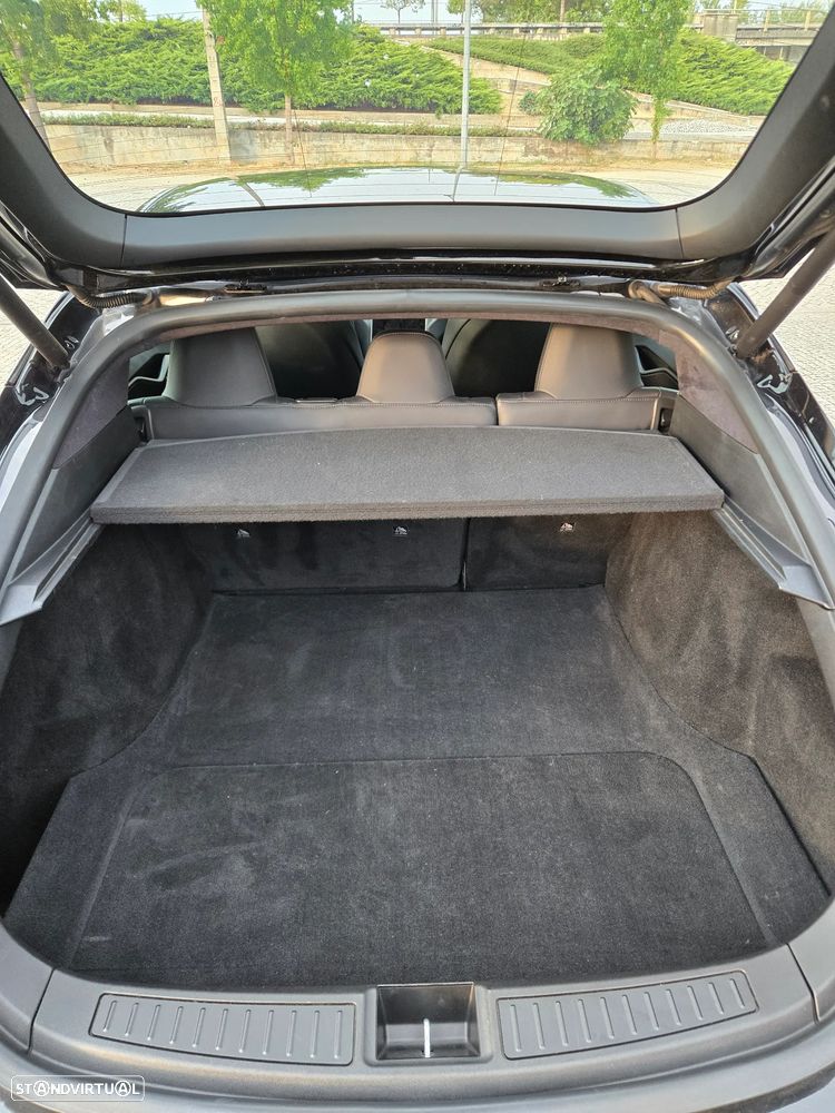 Tesla Model S Long Range - 9