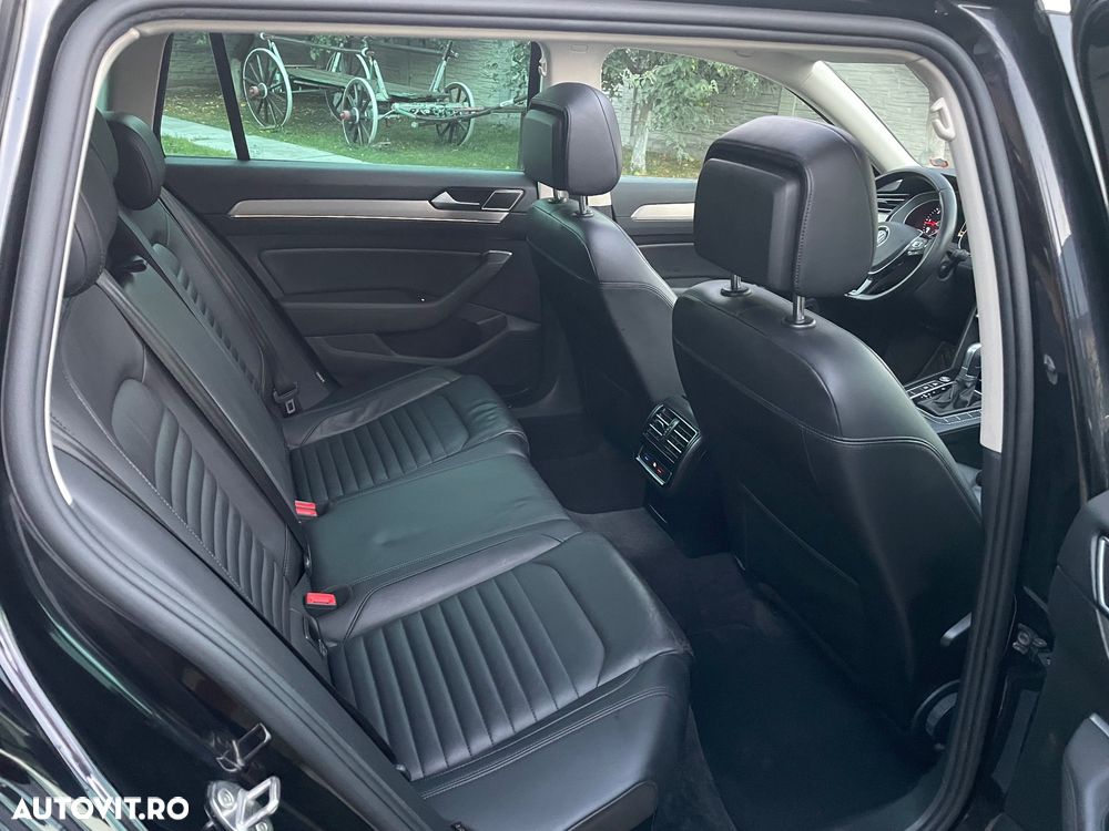 Volkswagen Passat - 15