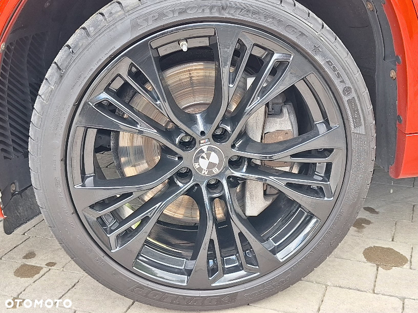 BMW X5 M M50d - 13