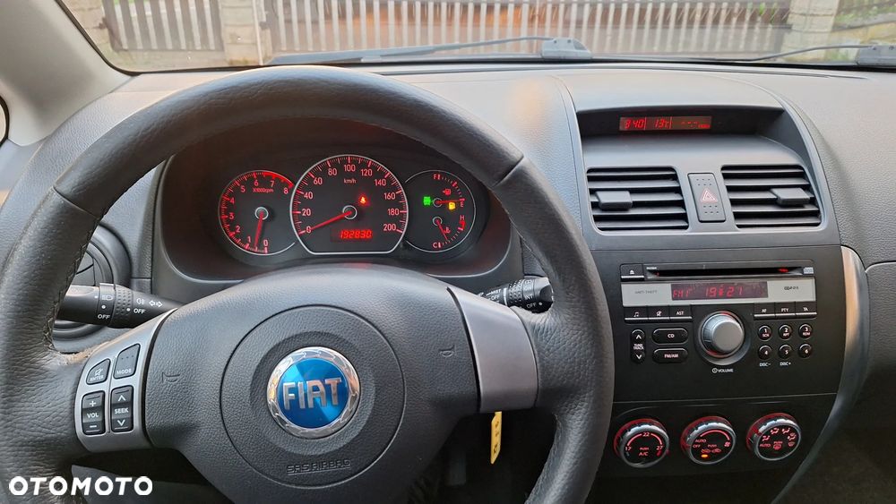 Fiat Sedici 1.6 16V 4x4 Luxury - 10