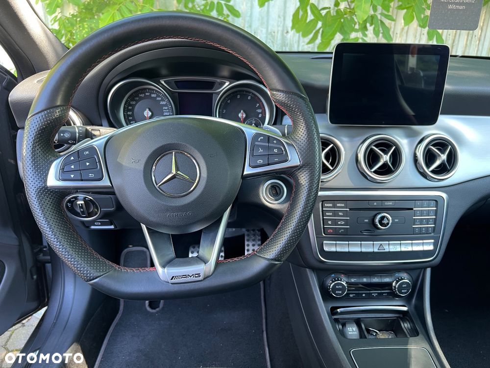 Mercedes-Benz GLA 220 4-Matic AMG Line - 7