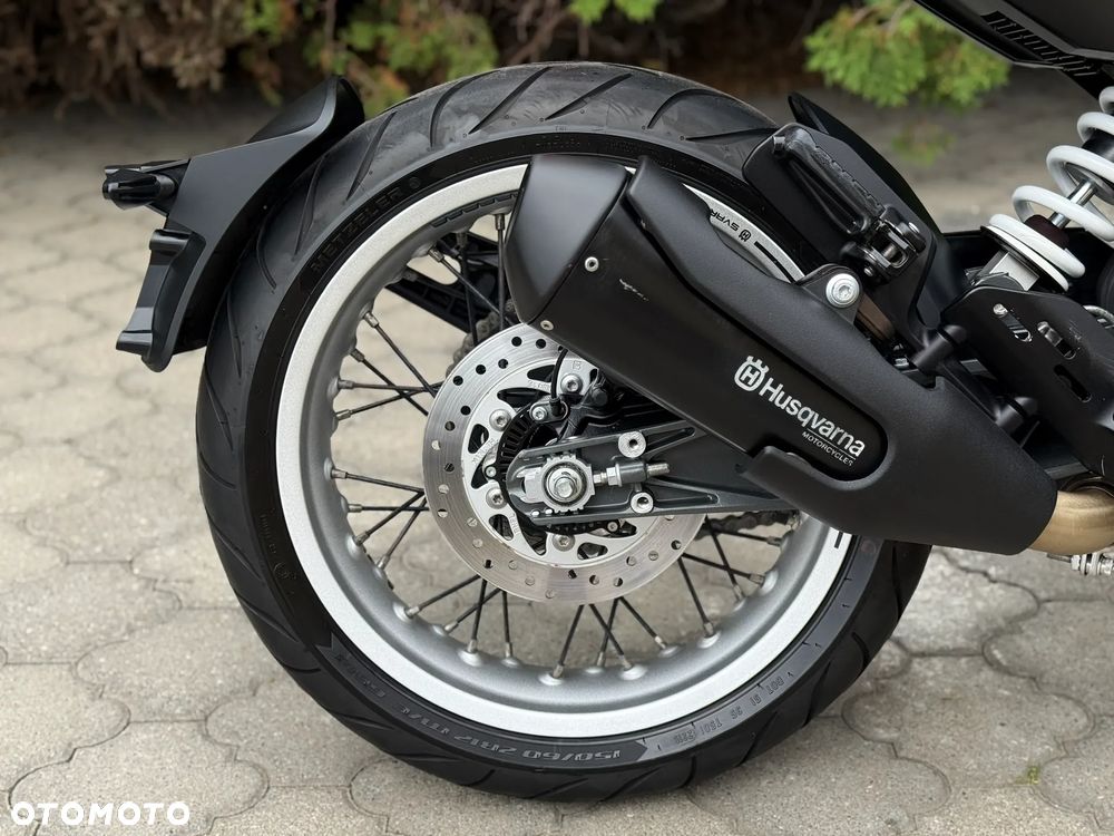 Husqvarna Svartpilen - 16