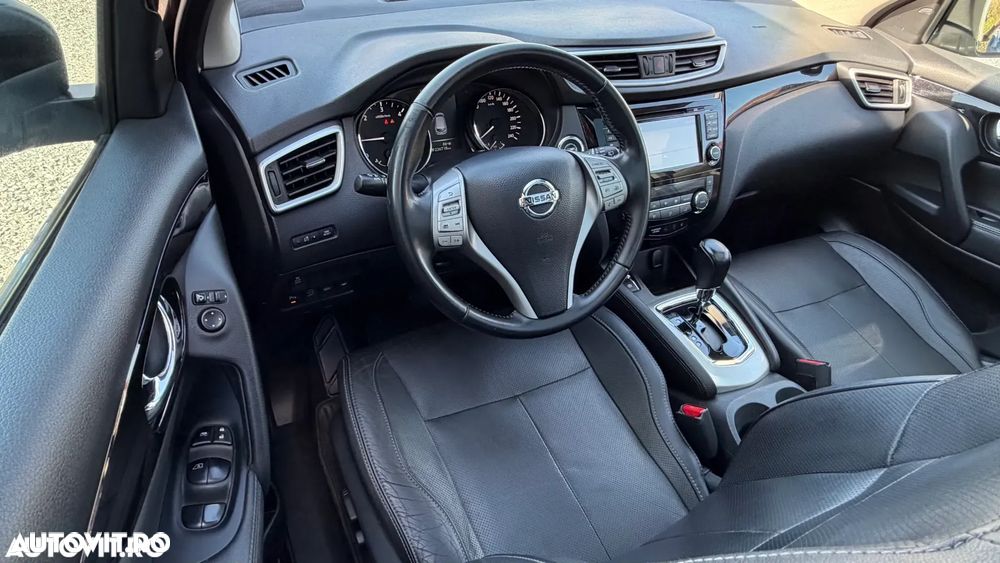 Nissan Qashqai 1.6 DCI Xtronic TEKNA+ - 17