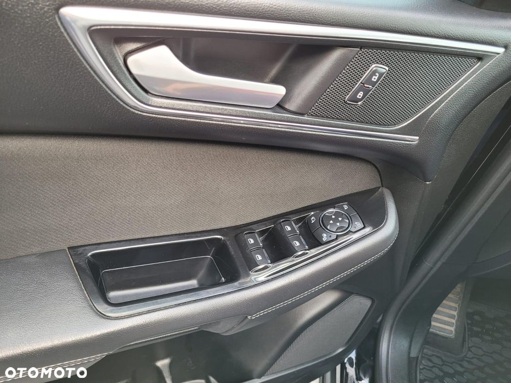 Ford S-Max 2.0 TDCi Titanium PowerShift - 13