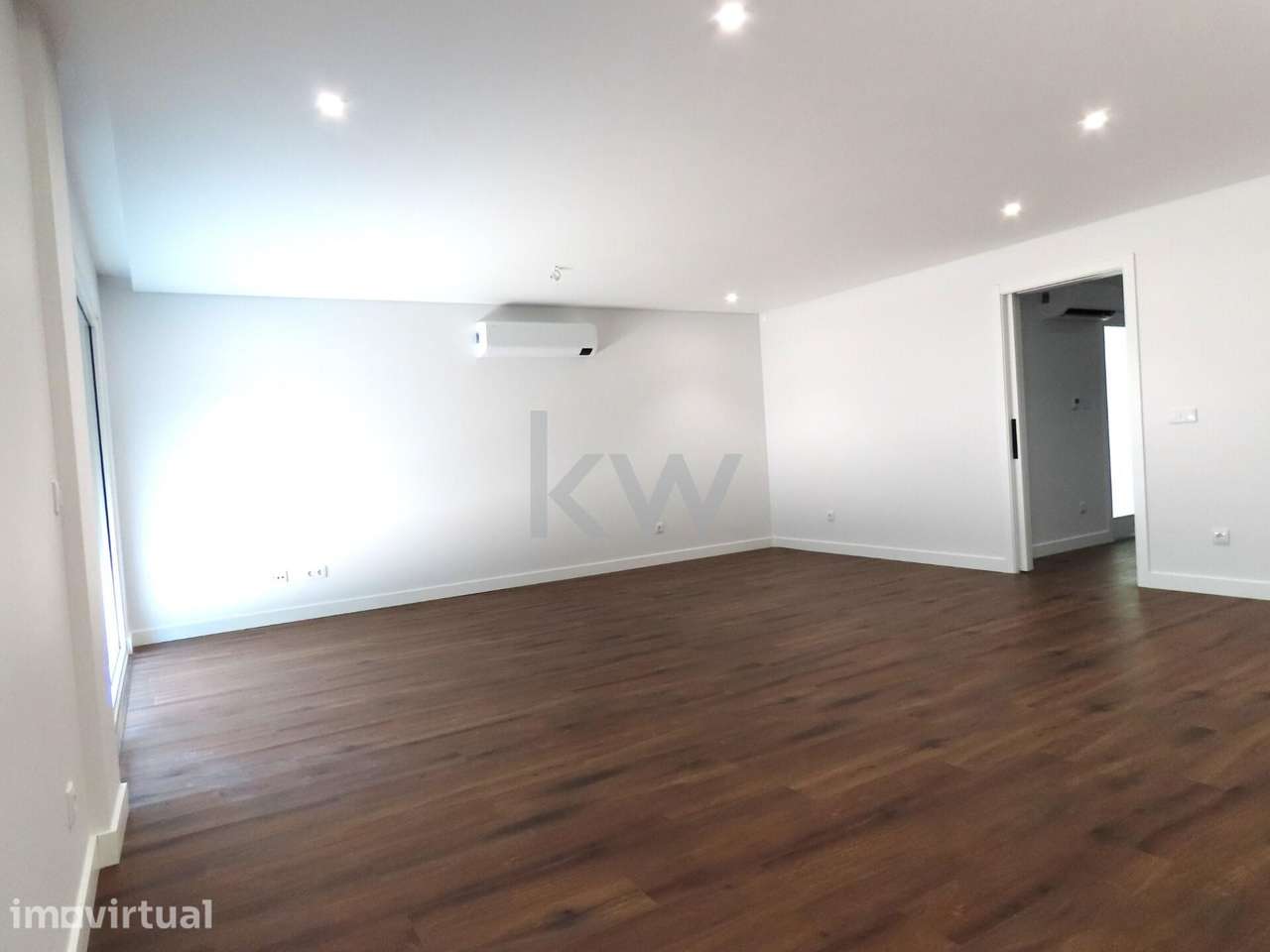 Moradia T3 de luxo em condomínio fechado em Leiria - Grande imagem: 3/26