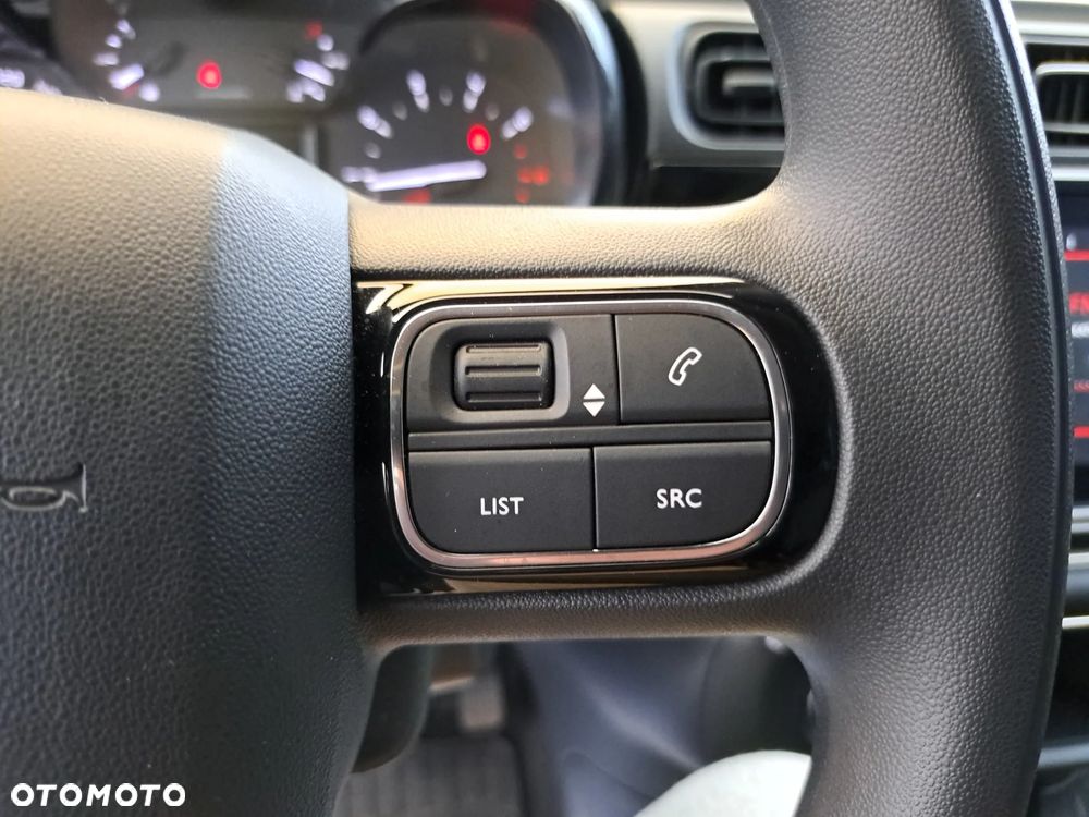 Citroën C3 1.2 PureTech Shine - 17