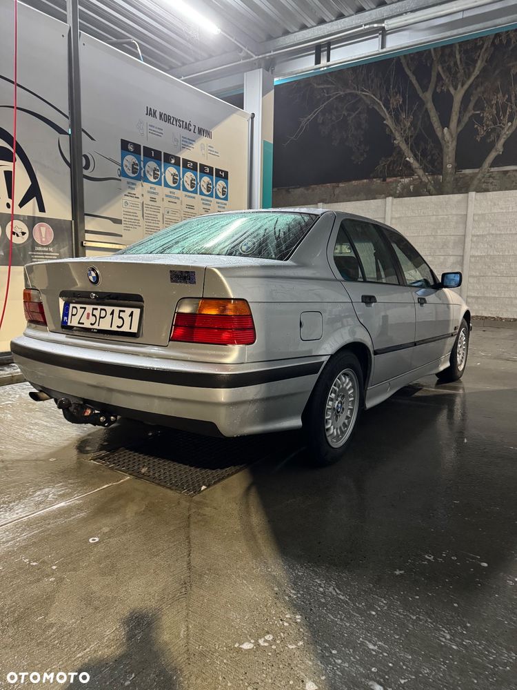 BMW Seria 3 - 7