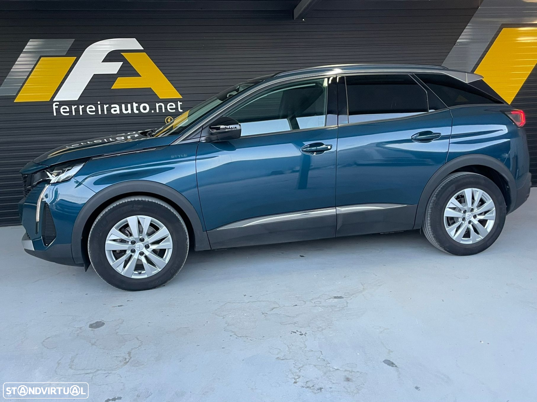 Peugeot 3008 1.2 PureTech Style - 4
