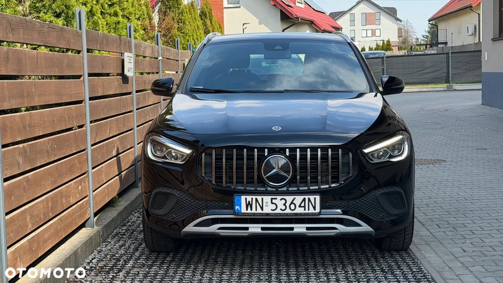 Mercedes-Benz GLA 200 Style - 3