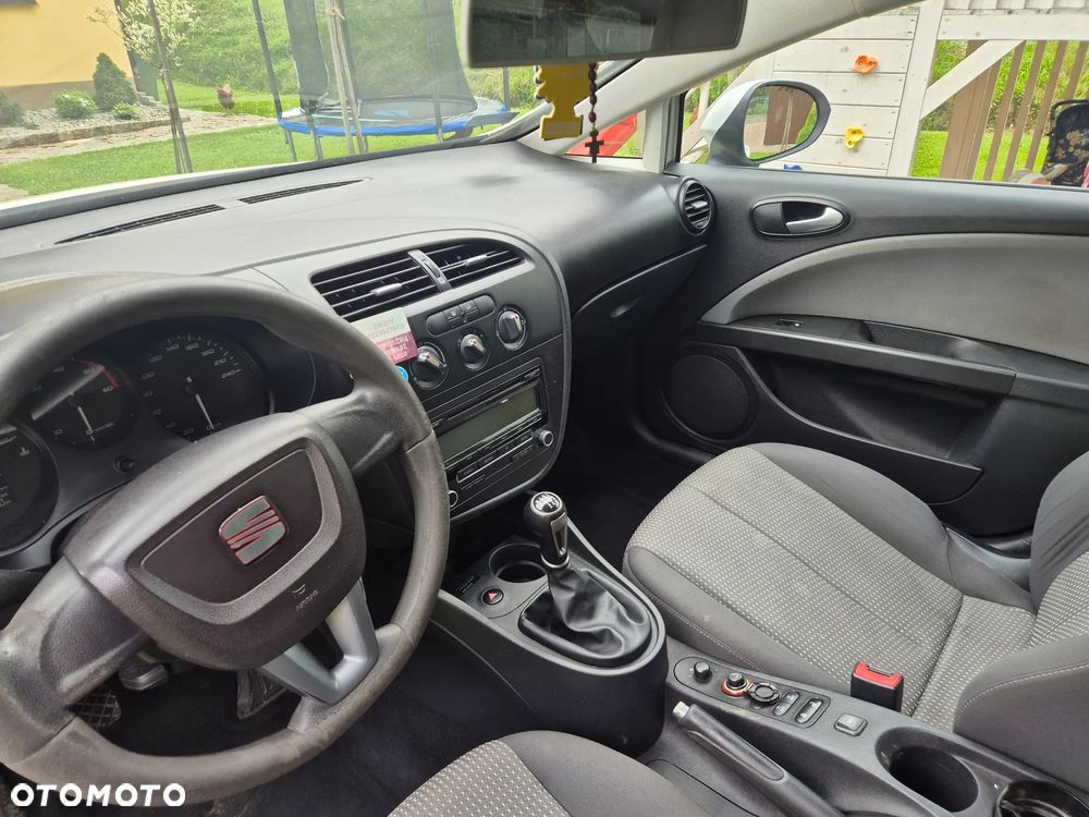 Seat Leon 1.6 TDI Ecomotive Reference - 6