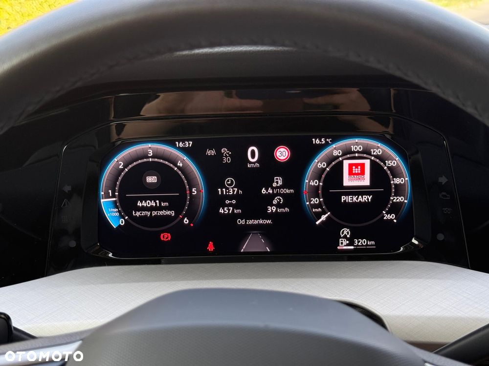 Volkswagen Golf 2.0 TDI Special Edition - 27