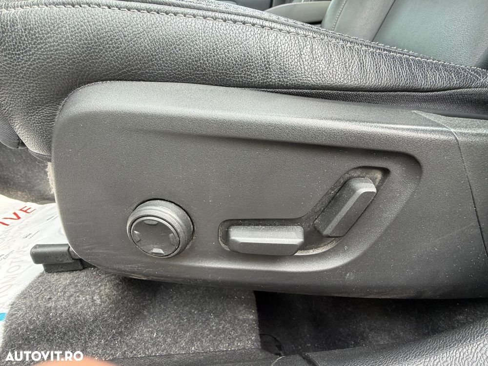 Volvo XC 40 Recharge T5 Twin Engine AT7 Inscription Expression - 30